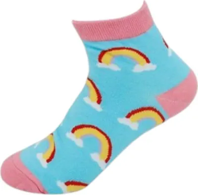 Socke mit Regenbogen