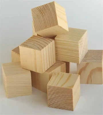 Produktbild von Holzwürfel Kiefernholz natur 40x40x40 mm, 4 Seiten gesägt, 2 Seiten gehobelt