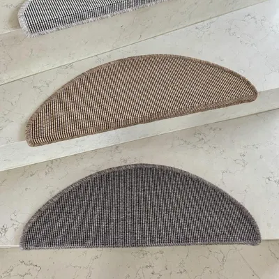 Produktbild von Stufenmatten Nature NEW braun halbrund, selbstklebend