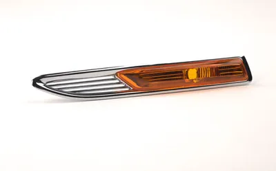 Obrázok produktu pre Johns, Bočné smerovky vhodné pre Ford Mondeo 07 03/2007-11/10 1x ľavé halogénové svetlo