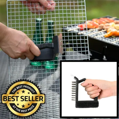 Productafbeelding van 3-in-1 PRO BBQ Borstel met Schraper & Schuurspons en Handvat voor reiniging van Barbecue of Grill - Bbq Schoonmaakborstel - Bbq reinigen -