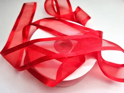 Organza-Lint mit Satinrand, 25 m x 4 cm, rot