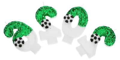 Produktbild von 4 Fußballkerzen mit Zahlen für Tortendekorationen und Partys zum Neuen Jahr