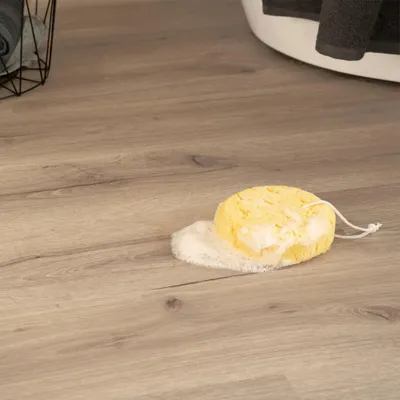Zdjęcie produktu dla Home Deluxe podłoga winylowa click z izolacją akustyczną ROMIA Oak Cream - 5 m² | podłoga winylowa click z izolacją akustyczną, podłoga winylowa click z izolacją akustyczną, podłoga winylowa click z izolacją