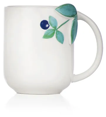 Obrázok produktu pre Porcelánová šálka s motívom čučoriedok.