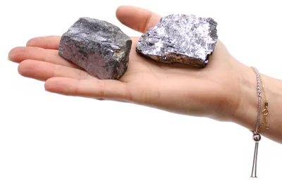 Productafbeelding van Mineraalmonsters - Galeen (ongeveer 80 stuks)