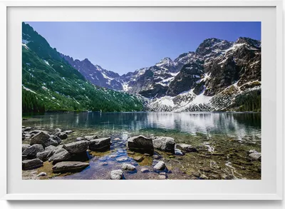 Produktbild von Bergsee - Landschaft– Wandbild mit Rahmen – Gerahmtes Bild  – Wanddekoration – 100x70 cm –  Weiß Rahmen