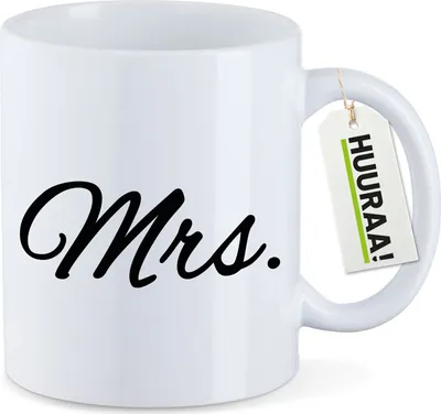 Produktbild von Huuraa Kaffeetasse Mrs. Schriftzug 330ml Weiß Keramik Kaffeebecher Geschenkidee