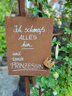 Produktbild von Edelrost Schild Prinzessin mit 3D Krone