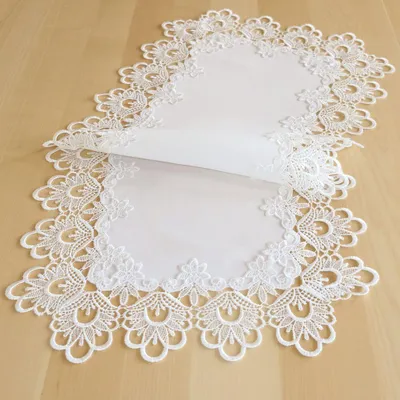 Produktbild von Tischläufer INES Spitzenbordüre Vintage weiß Polyester 40 x 90 cm