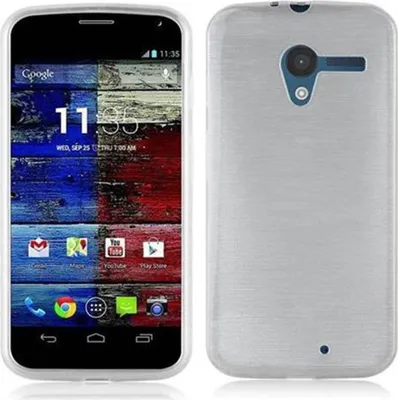 Produktbild von Cadorabo Hülle für Motorola MOTO X Schutz Hülle in Silber Schutzhülle TPU Silikon Etui Case Cover