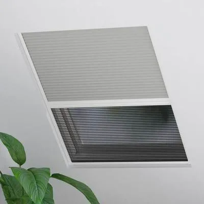 Produktbild von Soluna Dachfenster Insektenschutz Plissee grau 100x160 cm