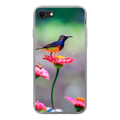 Produktbild von MuchoWow® Handyhülle Schutzhülle Hülle für iPhone 8 Nahaufnahme eines Kolibris auf rosa Blüten Silikon Softcase Handy Hülle - Schutzhaube