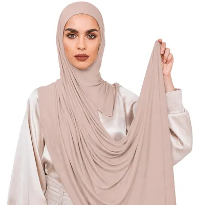 Image de Voile Chic : Foulard instantané pour hijab, cousu, en jersey de qualité supérieure – couleur vanille