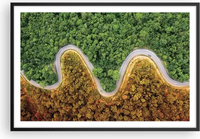 Produktbild von Gerahmtes Poster - Schwarzer Rahmen - Luftaufnahmen Weg Wald - 91,5x61 cm - Wand Bild - Wanddeko - Wandbilder - Kunstposter - Wandposter - Bilderrahmen - Bilder - Kunstdruck - P2BAA91x61-4659