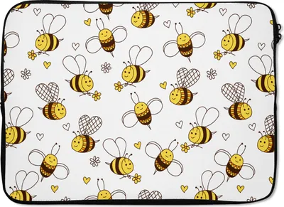 Produktbild von MuchoWow® Laptop Hülle 14 ZollBiene - Blumen - Herz - Muster Laptoptasche - Laptoptasche - Stoßsicher - Schutzhaube