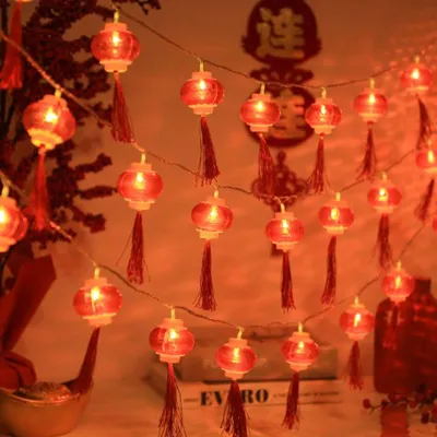 Obrázok produktu pre Červené čínske lucerny String Lights LED svetelné korálky Vodotesné novoročné lucerny s PVC škrupinou pre nádvoria so strapcom 6 metrov/19,7 stôp 40 svetla