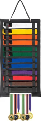 Productafbeelding van Riemhouder voor vechtsport - 12 riemen - Bont - Taekwondo-display - Karaat - Ninjitsu - Gepersonaliseerd cadeau