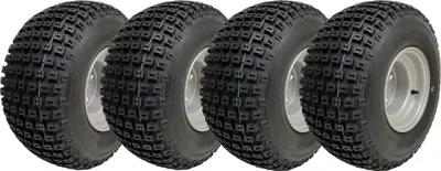 Produktbild von 18x9,50-8 ATV-Stollenreifen, montiert auf einer 4-Loch-Felge mit 4-Zoll-Lochkreis (PCD) vom Typ Wanda P322 (4er-Set)