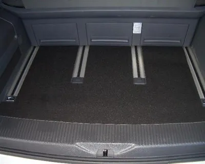 Produktbild von Kofferraummatte Kofferraum Teppich Fußmatte passend für VW T6 Multivan