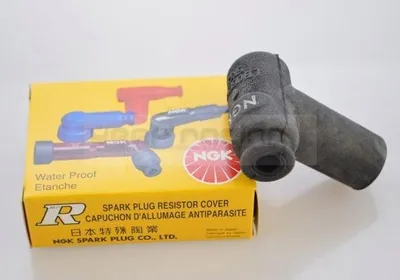 Produktbild von NGK Zündkerzenstecker LB05EMH