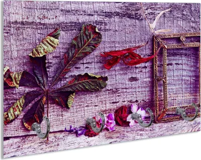 Produktbild von Wallario Schlüsselbrett aus Glas, Motiv: Getrocknete Blätter - Herbst Stillleben in lila, 30 x 20 cm mit 4 Haken