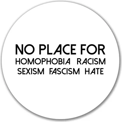 Produktbild von Huuraa Aufkleber No Homophobia Racism Hate 10cm rund Sticker Geschenkidee