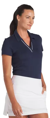 Immagine prodotto di Camicia da golf da donna PUMA Golf, modello Cloudspun con inserti a contrasto, maniche corte, colore blu navy intenso, taglia media