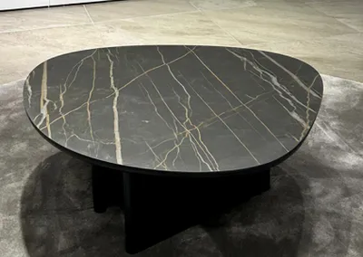 Image de Qualité Tables Design Style ovale Stabilité Modernité Élégance Noir 78x73
