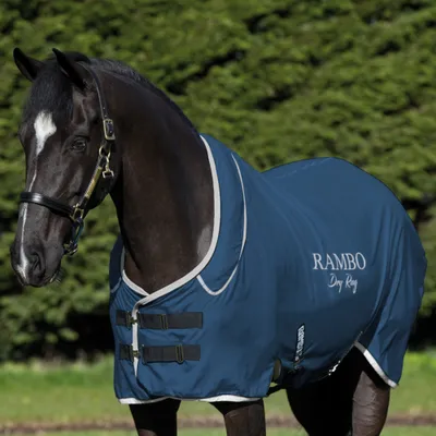 Produktbild von Horseware Rambo Dry Rug Supreme Navy/Silver inkl Halsteil einrollbar, Horseware Deckengröße:Large