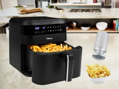 Produktbild von 6 Ltr. XXL Heißluftfritteuse ohne Fett & Öl, 9 Portionen Pommes, & Salzstreuer
