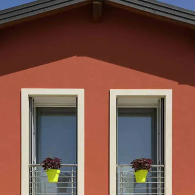 Immagine prodotto di Fioriera pensile da balcone UP, dimensione mela Ø25cm, con serbatoio d'acqua
