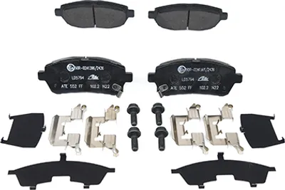 Produktbild von ATE 13.0470-5794.2 Bremsbeläge Satz Vorne für MAZDA 2 Schrägheck (DE, DH3) für SUZUKI SWIFT IV (FZ, NZ) für DAIHATSU SIRION (M3)
