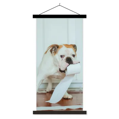 Produktbild von MuchoWow® Textilposter Hund spielt mit Toilettenpapier 60x120 cm mit schwarzem Rahmen - Magnete
