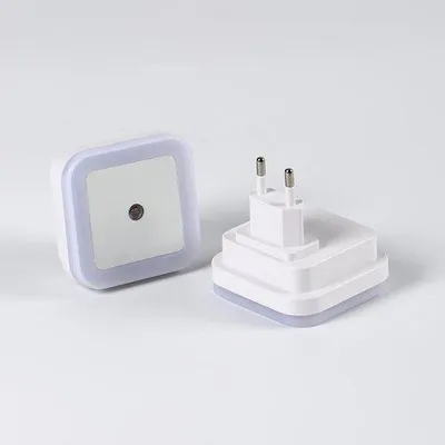 Image de 2 veilleuses LED, blanc chaud, avec capteur de mouvement, pour chambre d'enfant