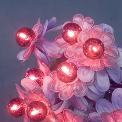 Produktbild von Deko-Lichterkette lila Stoffblume 10er 1,35m Konstsmide 1378-451