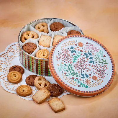 Immagine prodotto di Biscotti al burro in una scatola a forma di fiore