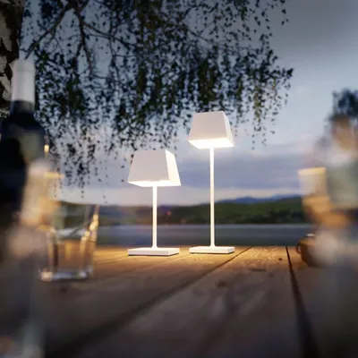 Produktbild von SIGOR Akku-Tischleuchte Nuindie 370mm schneeweiß eckig 2,2W FlexMood 2200K/2700K IP54 Ra85 dimmbar