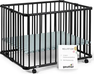 Produktbild von GEUTHER Laufgitter Lucilee | Schwarz | 90x97 cm | Mobil auf Rollen | 3-fach höhenverstellbar | Faltbar | Gepolsterter Boden | GS
