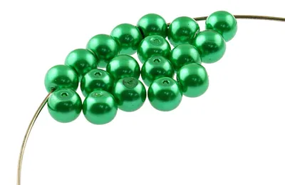 Produktbild von Vintageparts Glaswachsperlen grün rund 8mm für Ketten und Armbänder, 40 Stück
