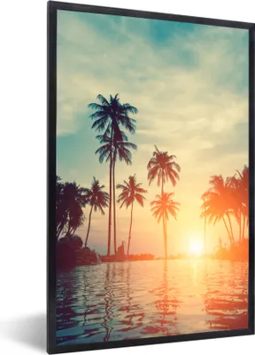 Produktbild von MuchoWow® Gerahmtes Poster Meer - Sonnenuntergang - Palme - Wolken 40x60 cm - Poster mit Schwarzem Bilderrahmen Wandposter Rahmen Foto Bilder - Papierdruck - Wandbilder