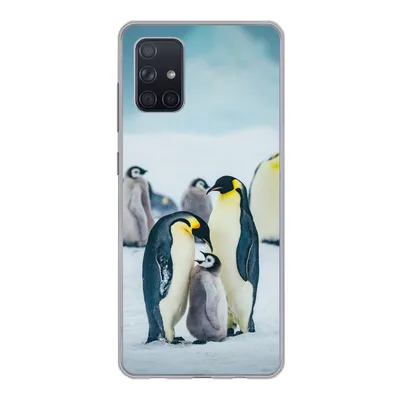 Produktbild von MuchoWow® Handyhülle Schutzhülle Hülle für Samsung Galaxy A51 Kaiserpinguin-Küken wird gefüttert Silikon Softcase Handy Hülle - Schutzabdeckung