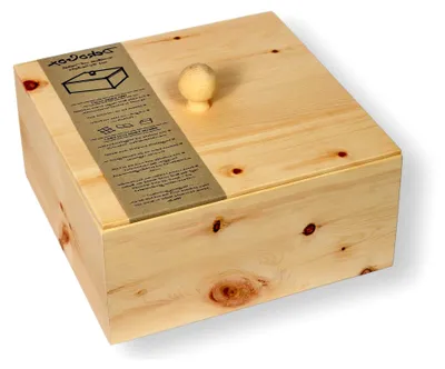 Produktbild von Brotdose aus Zirbenholz - 3-teilig: Brotbox, Deckel und Auflage-Gitter - Handgefertigt in Österreich