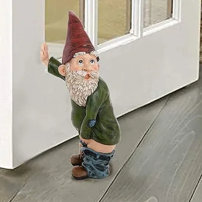 Productafbeelding van 15cm Tuinkabouter Ornament, Grappige Plassende Kabouter