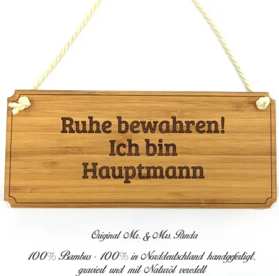 Produktbild von Mr. & Mrs. Panda Hinweisschild Hauptmann - Geschenk, Shabby, Schild, Holz Wegweiser, Reklameschild, Eingangsschild, Landhaus, Graviert, Berufsausbildung, Geschenkidee