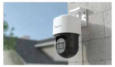 Imagen del producto de Reolink TrackMix Series P760: cámara exterior 4K, doble visión, seguimiento con zoom automático, conexión PoE, visión nocturna en color.