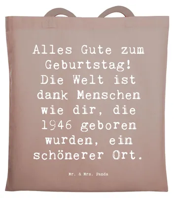 Produktbild von Mr. & Mrs. Panda Tragetasche Spruch 1946 Geburtstag - Braun Pastell - Geschenk, Tasche, Uni, Alter, Geburtstagswünsche, Laptoptasche, Feiern, Happy Birthday, Schultasche