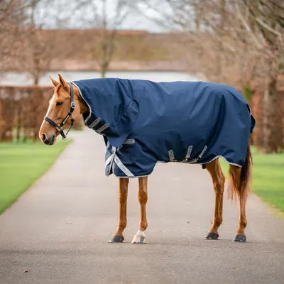 Zdjęcie produktu dla Koc konny Horseware do wypasu, rozmiar 145 - Amigo 1200D integrated Turnout, 50g - kolor: granatowy/szary tytanowy/srebrny