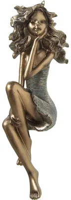 Sitzende Mädchenfigur aus Kunstharz, gold, 10x12x37 cm