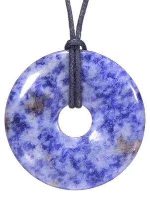 Image de Collier pour femme Morella, 80 cm, pendentif en forme de beignet en sodalite brésilienne, livré dans une pochette en velours